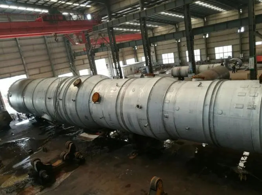  化工設備制造用鍍鋅鋼管解決方案